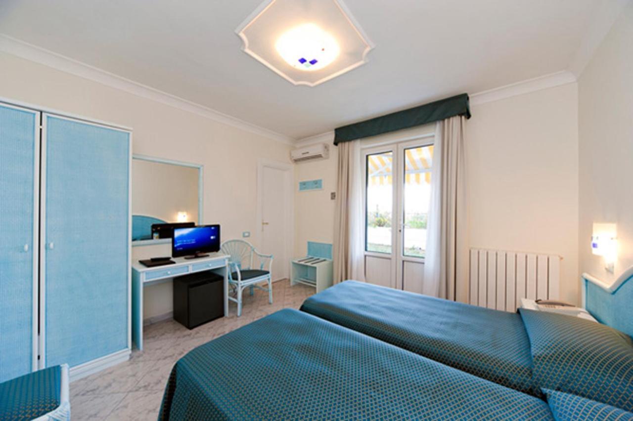 Hotel Bellevue Benessere&Relax Ischia Chambre photo
